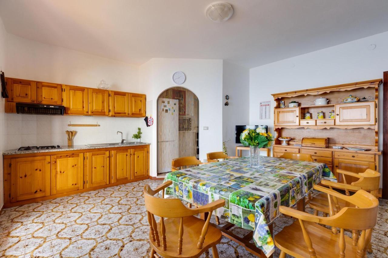 La Terrazza Sul Mare Villa Magomadas Luaran gambar